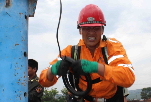 ͼΪ����Ա������������