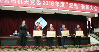 01 ������佱