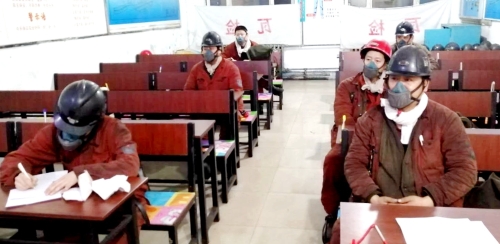 ��½ú��͸������ǰ