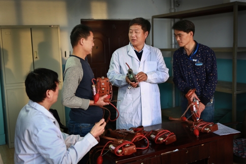 11036506   ����Ϊ�¹��Σ���������Թ��������ģ���������ά�޼���.JPG