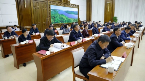 ΢��ͼƬ_20241128195132