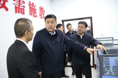 ΢��ͼƬ_20250417194731