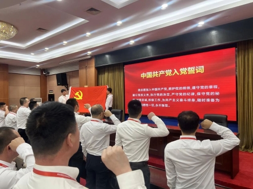 ΢��ͼƬ_2025-11-09_210419_264